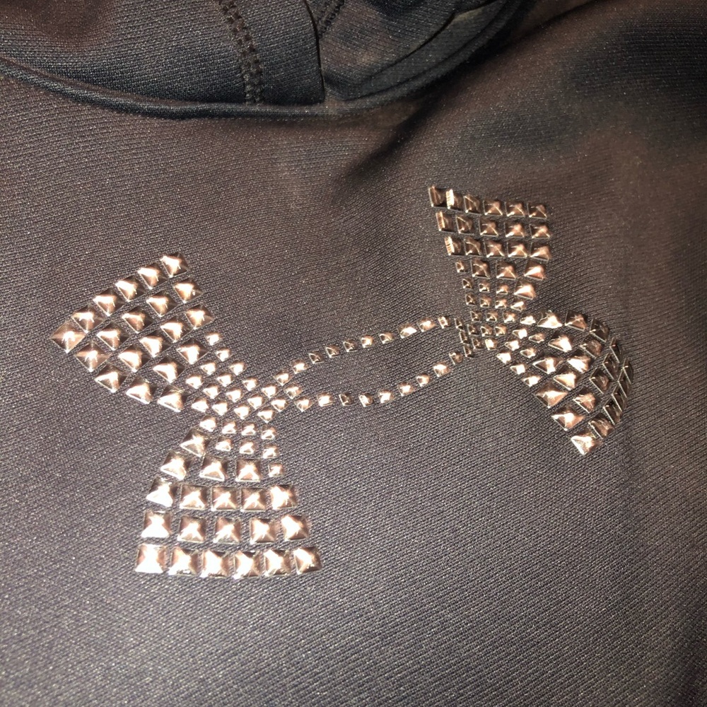 Under Armour Sweatshirt